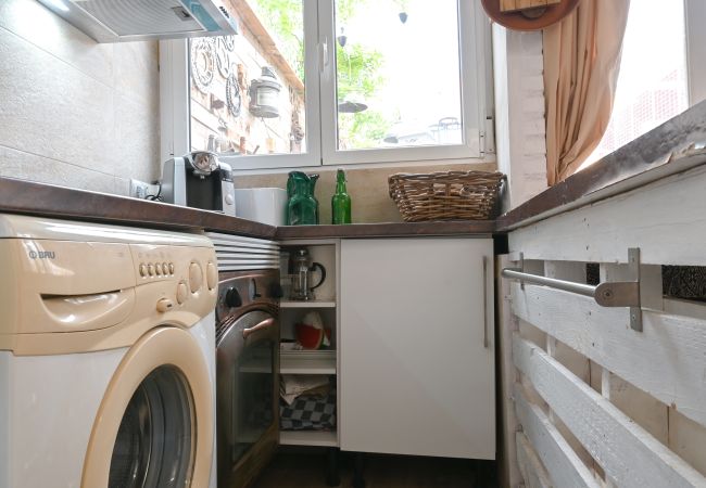 Апартаменты на Madrid - Coqueto estudio con piscina en Ciudad Lineal  Апартаменты на Madrid - Coqueto estudio con piscina en Ciudad Lineal