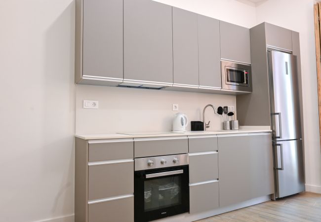 Квартира-студия на Madrid - Céntrico y Luminoso Estudio Duplex en Madrid Temporal Квартира-студия на Madrid - Céntrico y Luminoso Estudio Duplex en Madrid Temporal