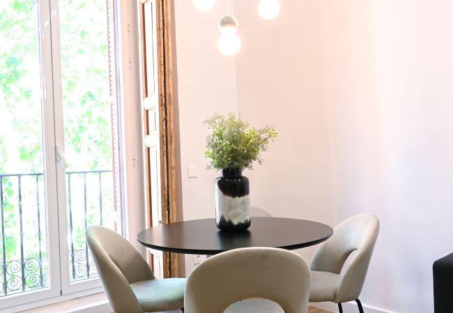 Квартира-студия на Madrid - Céntrico y Luminoso Estudio Duplex en Madrid Temporal Квартира-студия на Madrid - Céntrico y Luminoso Estudio Duplex en Madrid Temporal