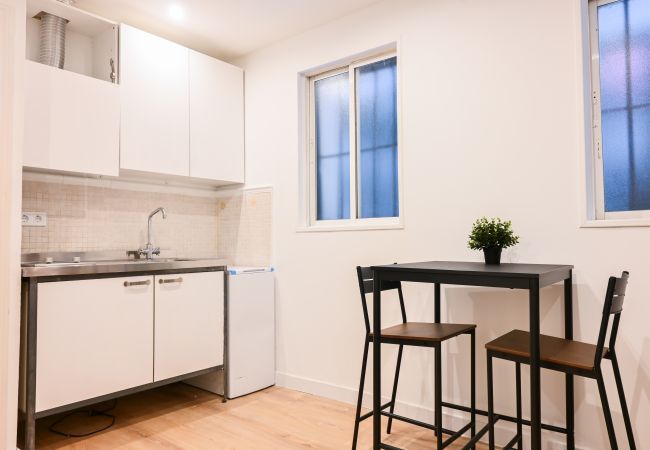 Квартира-студия на Madrid - Lindo estudio en barrio Justicia SLR16 Квартира-студия на Madrid - Lindo estudio en barrio Justicia SLR16