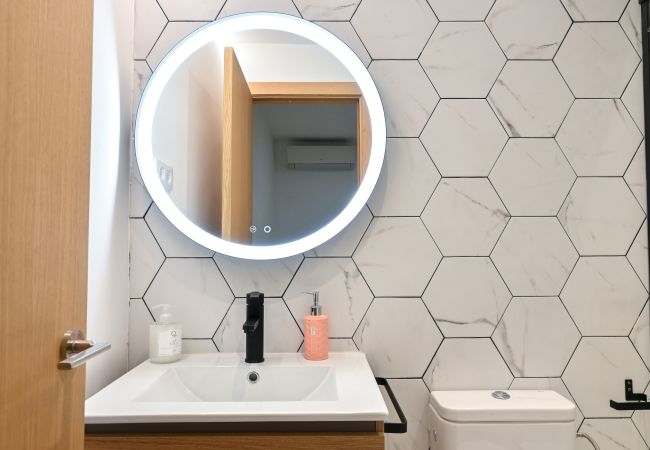 Апартаменты на Madrid - Bonito apartamento de dos dormitorios a pocos minutos de Gran VíaSIL2 Апартаменты на Madrid - Bonito apartamento de dos dormitorios a pocos minutos de Gran VíaSIL2