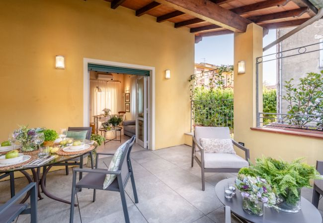 Апартаменты на Lucca - Smart Apartment with Terrace and Parking in Lucca Апартаменты на Lucca - Smart Apartment with Terrace and Parking in Lucca