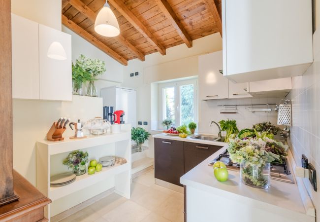 Апартаменты на Lucca - Smart Apartment with Terrace and Parking in Lucca Апартаменты на Lucca - Smart Apartment with Terrace and Parking in Lucca