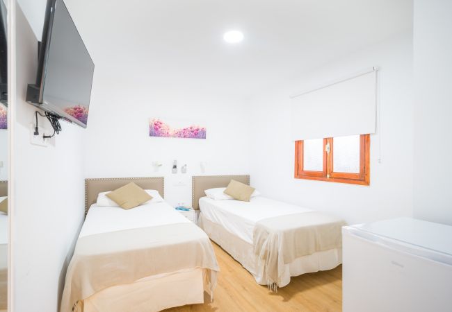  на Tejeda - Texeda Room Suites 7