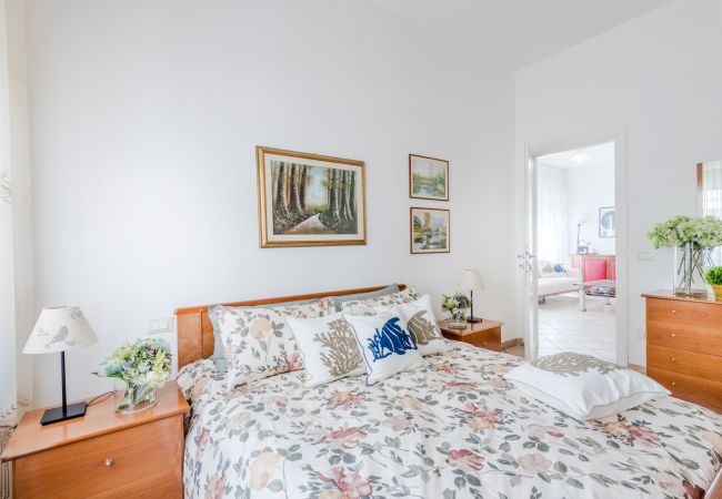 Апартаменты на Viareggio - Simple Duplex Apartment with Terrace in Viareggio Апартаменты на Viareggio - Simple Duplex Apartment with Terrace in Viareggio