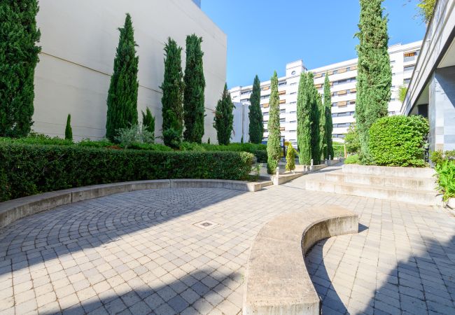 Апартаменты на Madrid - Moderno Apartamento Familiar con Terraza y Piscina en Madrid .Temporal Апартаменты на Madrid - Moderno Apartamento Familiar con Terraza y Piscina en Madrid .Temporal