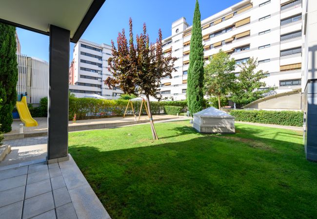 Апартаменты на Madrid - Moderno Apartamento Familiar con Terraza y Piscina en Madrid .Temporal Апартаменты на Madrid - Moderno Apartamento Familiar con Terraza y Piscina en Madrid .Temporal
