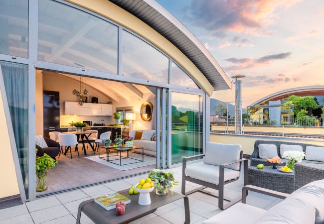 Апартаменты на Lucca - Modern Panoramic Loft with Terrace, Elevator, Parking Апартаменты на Lucca - Modern Panoramic Loft with Terrace, Elevator, Parking