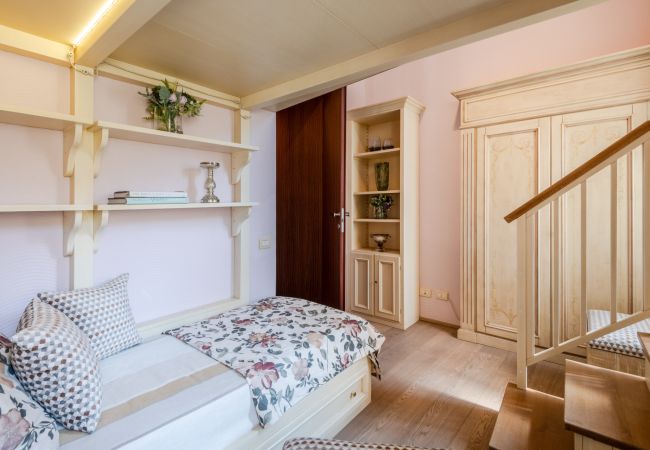 Апартаменты на Lucca - Timeless Palazzo: a historic haven in the heart of Lucca Апартаменты на Lucca - Timeless Palazzo: a historic haven in the heart of Lucca