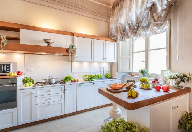 Апартаменты на Lucca - Timeless Palazzo: a historic haven in the heart of Lucca Апартаменты на Lucca - Timeless Palazzo: a historic haven in the heart of Lucca