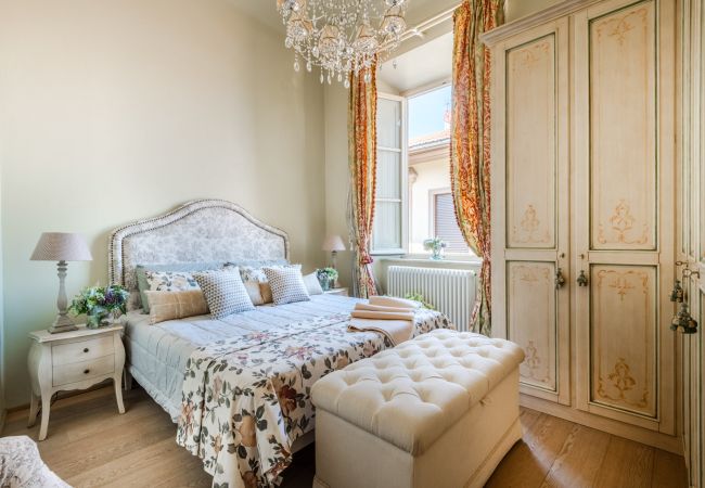 Апартаменты на Lucca - Timeless Palazzo: a historic haven in the heart of Lucca Апартаменты на Lucca - Timeless Palazzo: a historic haven in the heart of Lucca