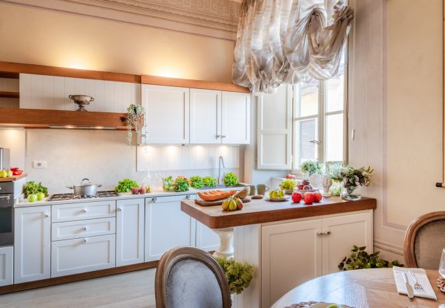 Апартаменты на Lucca - Timeless Palazzo: a historic haven in the heart of Lucca Апартаменты на Lucca - Timeless Palazzo: a historic haven in the heart of Lucca