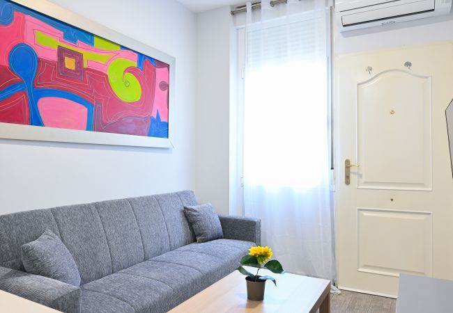 Апартаменты на Madrid -  Acogedor apartamento  de una dormitorio en Fuencarral Апартаменты на Madrid -  Acogedor apartamento  de una dormitorio en Fuencarral