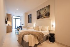 Апартаменты на Валенсия город / Valencia - The Benicalap Apartment 01 by Florit Flats