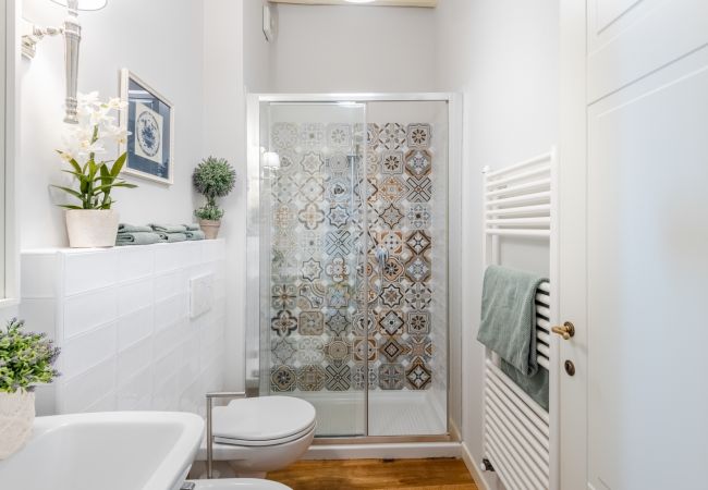 Апартаменты на Montecarlo - Contemporary 2 Bedrooms Apartment in Montecarlo Апартаменты на Montecarlo - Contemporary 2 Bedrooms Apartment in Montecarlo