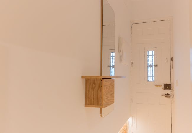 Апартаменты на Madrid - Elegante y Acogedor Apartamento con Encanto en Salamanca.Temporal Апартаменты на Madrid - Elegante y Acogedor Apartamento con Encanto en Salamanca.Temporal