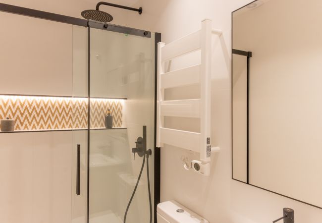 Апартаменты на Madrid - Elegante y Acogedor Apartamento con Encanto en Salamanca.Temporal Апартаменты на Madrid - Elegante y Acogedor Apartamento con Encanto en Salamanca.Temporal