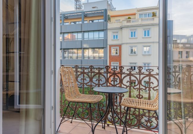 Апартаменты на Madrid - Elegante y Acogedor Apartamento con Encanto en Salamanca.Temporal Апартаменты на Madrid - Elegante y Acogedor Apartamento con Encanto en Salamanca.Temporal
