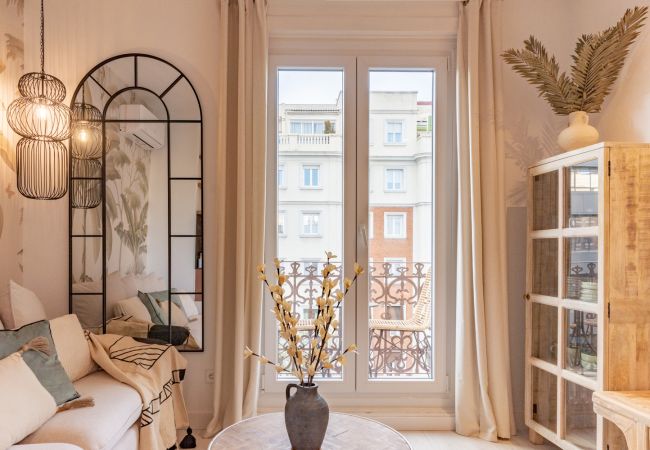 Апартаменты на Madrid - Elegante y Acogedor Apartamento con Encanto en Salamanca.Temporal Апартаменты на Madrid - Elegante y Acogedor Apartamento con Encanto en Salamanca.Temporal