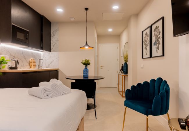 Квартира-студия на Madrid - Estudio Oriente – Diseño y confort en DELICIAS MADRID Квартира-студия на Madrid - Estudio Oriente – Diseño y confort en DELICIAS MADRID