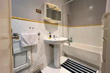 Апартаменты на Bilbao - Katedral by People Rentals apartment