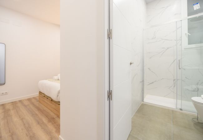 Апартаменты на Madrid - Confort y estilo urbano: tu piso perfecto con 3 habitaciones  Апартаменты на Madrid - Confort y estilo urbano: tu piso perfecto con 3 habitaciones