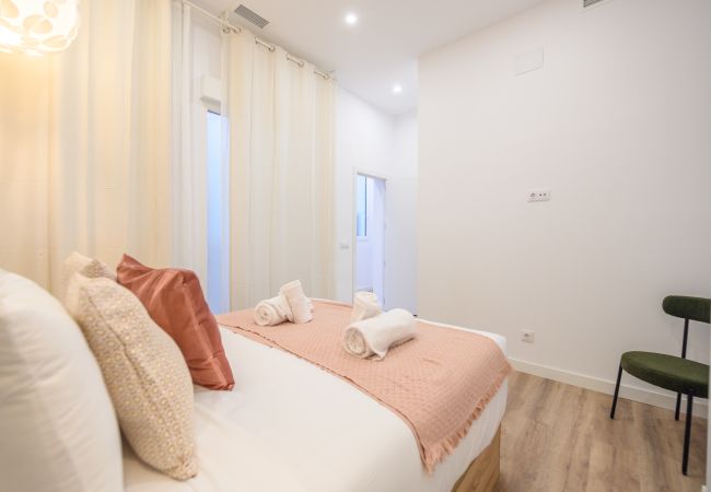 Апартаменты на Madrid - Confort y estilo urbano: tu piso perfecto con 3 habitaciones  Апартаменты на Madrid - Confort y estilo urbano: tu piso perfecto con 3 habitaciones
