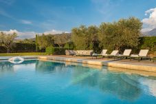 Вилла на Pietrasanta - Private Retreat with Pool close to Versilia Beaches