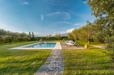 Вилла на Pietrasanta - Private Retreat with Pool close to Versilia Beaches