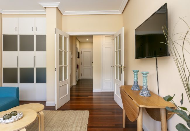 Апартаменты на Bilbao - Ria by People Rentals apartment Апартаменты на Bilbao - Ria by People Rentals apartment