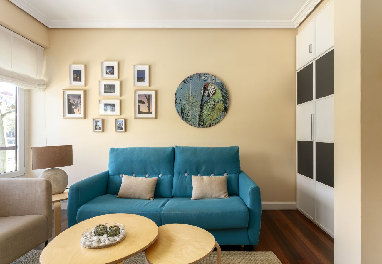 Апартаменты на Bilbao - Ria by People Rentals apartment Апартаменты на Bilbao - Ria by People Rentals apartment