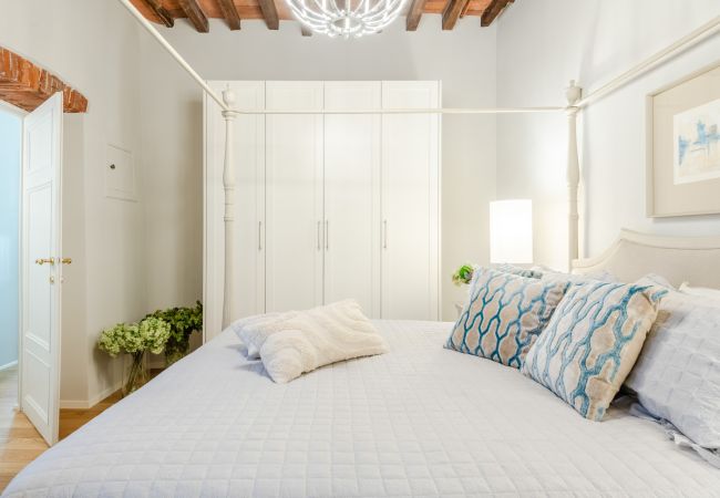 Апартаменты на Lucca - Luxury Contemporary 3 Bedrooms Apartment in Lucca Апартаменты на Lucca - Luxury Contemporary 3 Bedrooms Apartment in Lucca