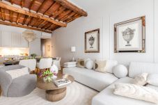 Апартаменты на Lucca - Luxury Contemporary 3 Bedrooms Apartment in Lucca