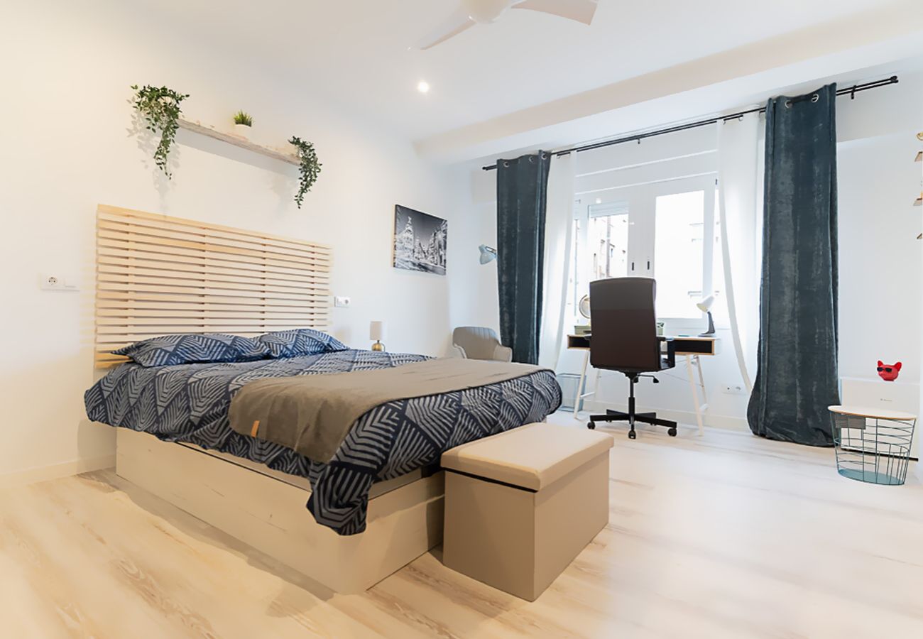 Rent by room на Мадрид город / Madrid - Madrid: habitación con confort, comodidad y áreas compartidas  Chamartín – Temporal 