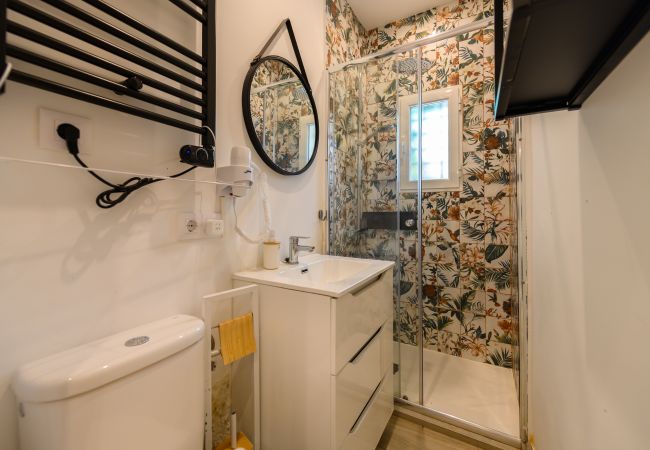 Rent by room на Madrid - Tarija: Habitación con confort y esencia boliviana en Madrid Temporal  Rent by room на Madrid - Tarija: Habitación con confort y esencia boliviana en Madrid Temporal