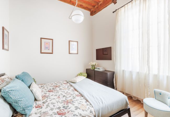 Апартаменты на Lucca - Historic and Contemporary 3 Bedrooms inside Lucca Апартаменты на Lucca - Historic and Contemporary 3 Bedrooms inside Lucca