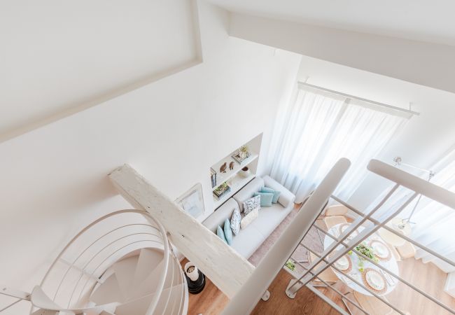 Апартаменты на Lucca - Luxury 2 Bedrooms 2 Bathrooms Penthouse, Elevator Апартаменты на Lucca - Luxury 2 Bedrooms 2 Bathrooms Penthouse, Elevator