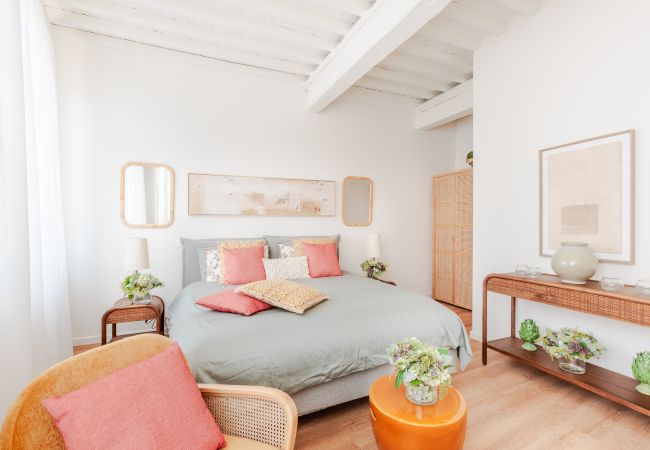 Апартаменты на Lucca - Luxury 2 Bedrooms 2 Bathrooms Penthouse, Elevator Апартаменты на Lucca - Luxury 2 Bedrooms 2 Bathrooms Penthouse, Elevator