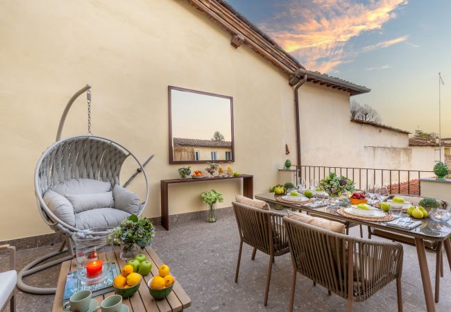 Апартаменты на Lucca - Smart Apartment with Terrace and elevator in Lucca Апартаменты на Lucca - Smart Apartment with Terrace and elevator in Lucca