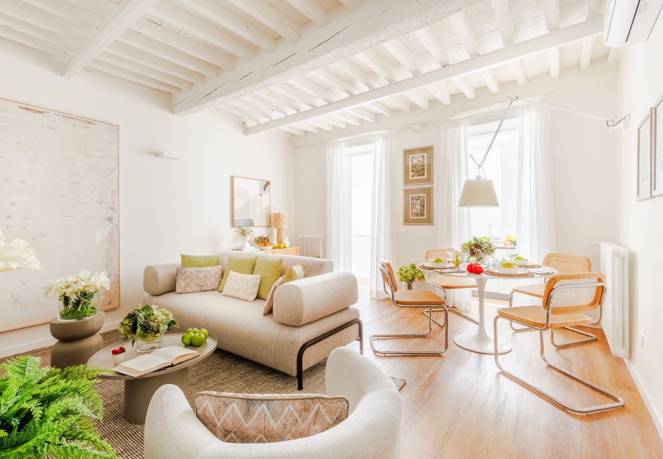 Апартаменты на Lucca - Smart Apartment with Terrace and elevator in Lucca Апартаменты на Lucca - Smart Apartment with Terrace and elevator in Lucca