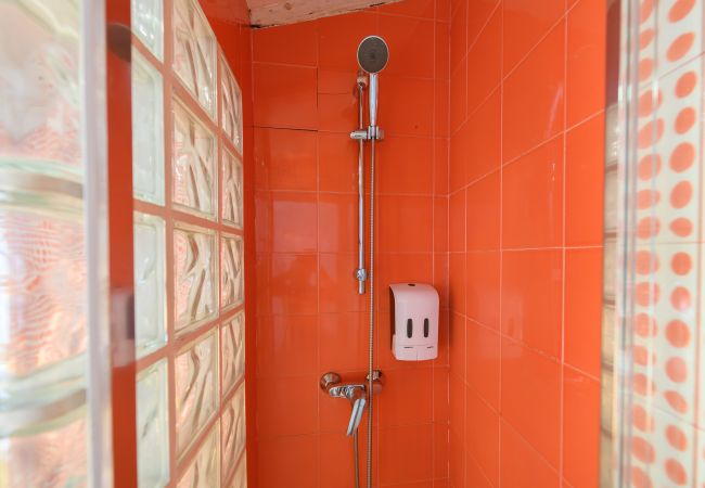 Апартаменты на Madrid - Piso tipo loft de 1 dormitorio en el centro de Madrid. Temporal Апартаменты на Madrid - Piso tipo loft de 1 dormitorio en el centro de Madrid. Temporal