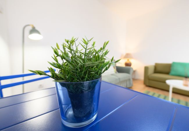 Апартаменты на Madrid - Piso de 1 Dormitorio en Chamartín-Madrid, Ideal para Parejas o Profesionales. Temporal Апартаменты на Madrid - Piso de 1 Dormitorio en Chamartín-Madrid, Ideal para Parejas o Profesionales. Temporal