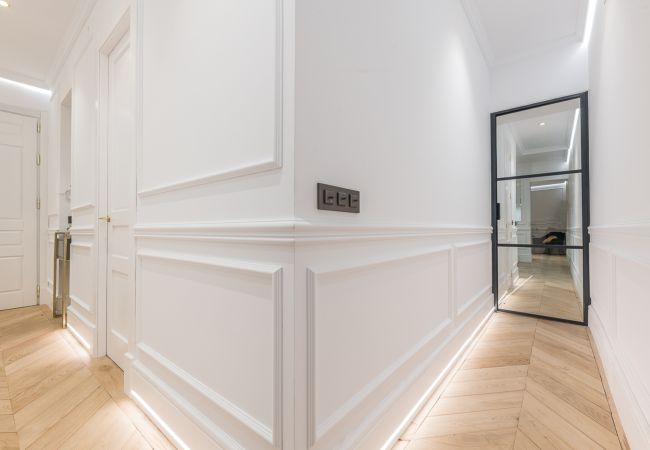 Апартаменты на Madrid - Exclusivo Piso de Lujo en el Barrio de Salamanca – Elegancia y Confort en el Corazón de Madrid .Temporal  Апартаменты на Madrid - Exclusivo Piso de Lujo en el Barrio de Salamanca – Elegancia y Confort en el Corazón de Madrid .Temporal