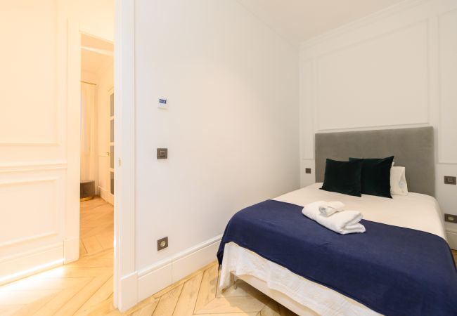 Апартаменты на Madrid - Exclusivo Piso de Lujo en el Barrio de Salamanca – Elegancia y Confort en el Corazón de Madrid .Temporal  Апартаменты на Madrid - Exclusivo Piso de Lujo en el Barrio de Salamanca – Elegancia y Confort en el Corazón de Madrid .Temporal