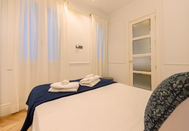 Апартаменты на Madrid - Exclusivo Piso de Lujo en el Barrio de Salamanca – Elegancia y Confort en el Corazón de Madrid .Temporal  Апартаменты на Madrid - Exclusivo Piso de Lujo en el Barrio de Salamanca – Elegancia y Confort en el Corazón de Madrid .Temporal