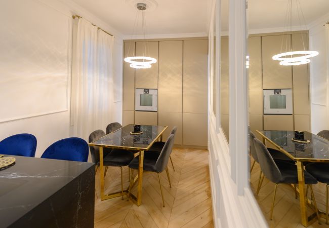 Апартаменты на Madrid - Exclusivo Piso de Lujo en el Barrio de Salamanca – Elegancia y Confort en el Corazón de Madrid .Temporal  Апартаменты на Madrid - Exclusivo Piso de Lujo en el Barrio de Salamanca – Elegancia y Confort en el Corazón de Madrid .Temporal