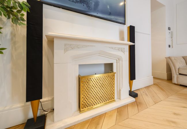 Апартаменты на Madrid - Exclusivo Piso de Lujo en el Barrio de Salamanca – Elegancia y Confort en el Corazón de Madrid .Temporal  Апартаменты на Madrid - Exclusivo Piso de Lujo en el Barrio de Salamanca – Elegancia y Confort en el Corazón de Madrid .Temporal