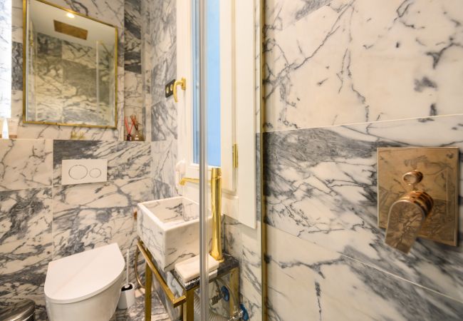 Апартаменты на Madrid - Exclusivo Piso de Lujo en el Barrio de Salamanca – Elegancia y Confort en el Corazón de Madrid .Temporal  Апартаменты на Madrid - Exclusivo Piso de Lujo en el Barrio de Salamanca – Elegancia y Confort en el Corazón de Madrid .Temporal