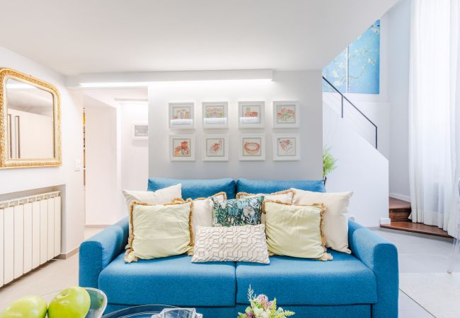 Апартаменты на Lucca - The Atelier House Lucca, a Smart Duplex Apartment Апартаменты на Lucca - The Atelier House Lucca, a Smart Duplex Apartment