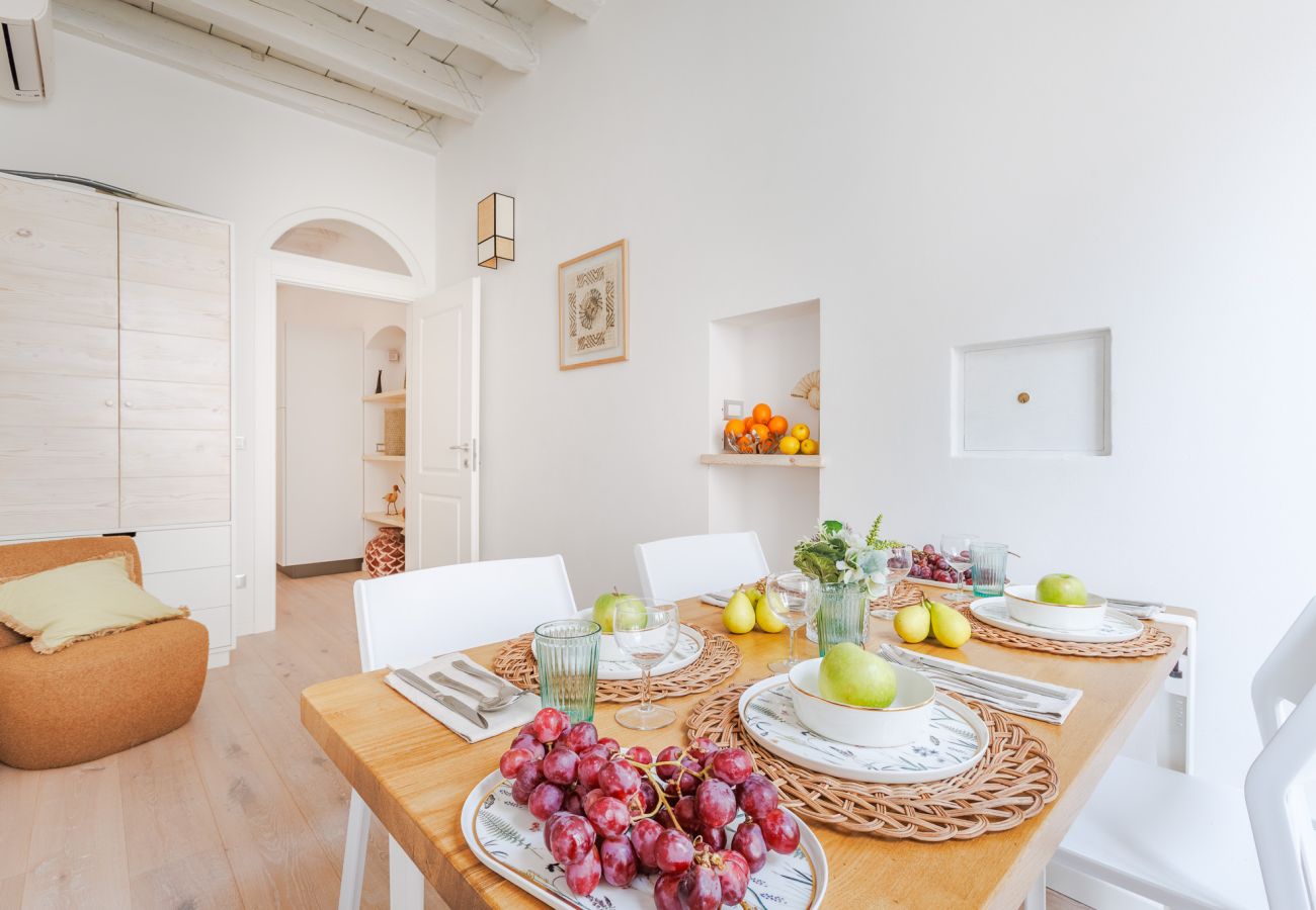 Апартаменты на Lucca - Smart and Convenient Fully Air Conditioned Apartment  Апартаменты на Lucca - Smart and Convenient Fully Air Conditioned Apartment